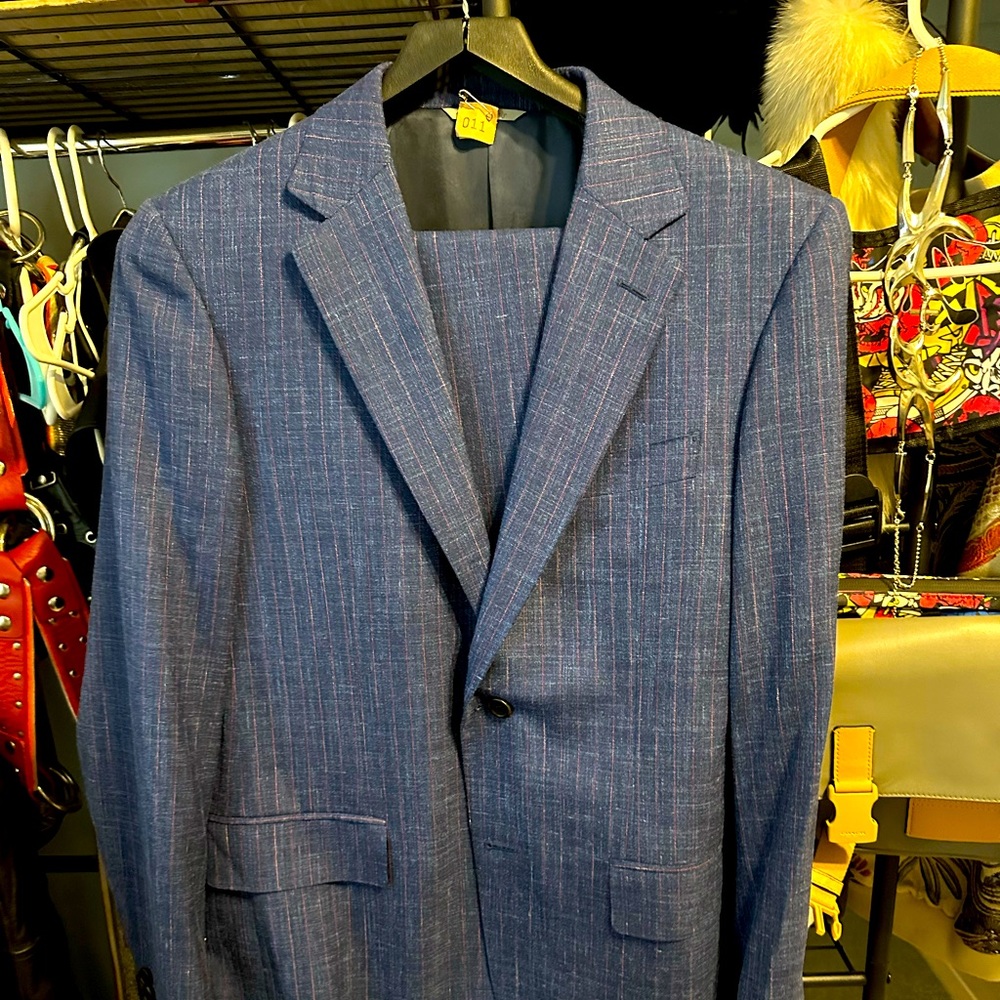 Canali Blue with pink pinstripe Men’s Wool and Silk Suit